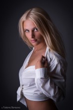 Fleur (2) / ***