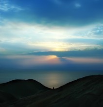 Märchen von der blauen Sonnenuntergang / ***