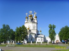 Verkhotursky Tempel / ***