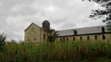 Verlassene Kirche / ***