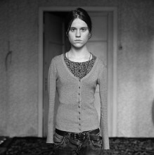 Julia (das Porträt einer Taste knöpfte) / ...............