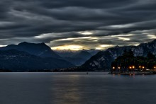 Am Abend am See / ***