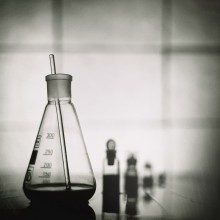 Poison Lab. / ***