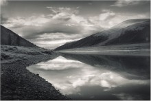 4000 km von zu Hause ... / ***