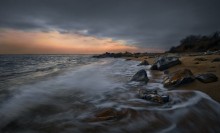 Dawn Januar Asowschen / ***