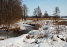 März / ***