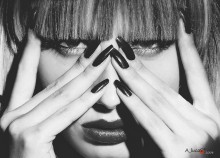 look at me / _____