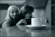 Doppelporträt mit einer weißen Tasse ... / ***
