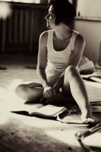 Women like a man / .......