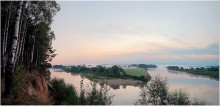 Im Morgengrauen ist es noch still ... / ***