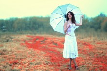 Mädchen mit Regenschirm / ***