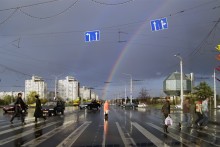 An einer roten Ampel / ***