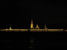 Peter. Night. / ***