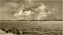 Ein Blick auf die Elbe / ***