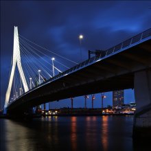 Rotterdam Wäscheklammer. / ***