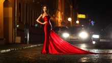 IN THE RED / *******