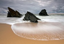 Tale of the Sea / ***