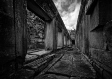Straßen von Angkor / ***