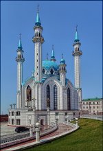 Kul Sharif (Moschee) / ***