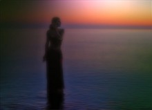 Aura / http://www.youtube.com/watch?v=f9sagpKa8Zo&feature=related