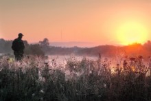 Morgen zum Fluss. / ***