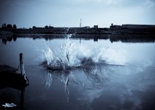 Spray (das splash) / ***