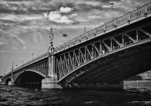 Brücke / ***