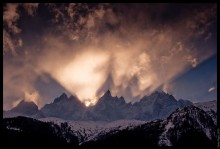 Crown Mountain / ***