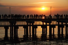 Sehen Sie den Sonnenuntergang / ***