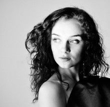 Ellina / izoom.by
