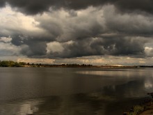 Es gibt kein schlechtes Wetter / ***