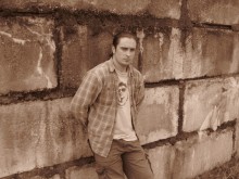 Stepp / ***
