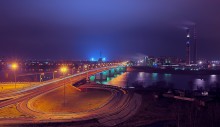Stadt bei Nacht / ***
