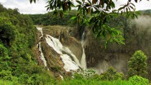 Barron Falls / ***