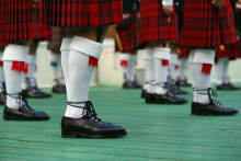 Scottish Männer sind so schwerwiegend, .. / ***