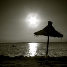 Fast leeren Strand. / ***