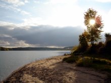 Mid-Autumn / ***