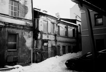 dvorik / ***