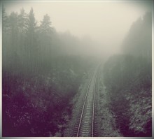 Die Straße verschwindet im Nebel! / ***