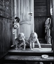 Ein weiterer Sommer der Kindheit) / ***