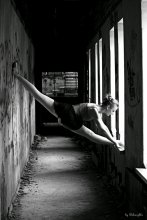 Ballerina / !!!