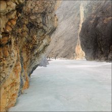 Canyon Weißen Irkut / ***