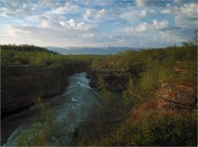 Abisko Canyon / Date Shot: 09.06.2011 22:45:00.10
Device: Nikon D80
Lens: 12-24mm F/4G
Focal Length: 12mm
Exposure
Aperture: F/7,1
Shutter Speed: 1/250s
Exposure Mode: Aperture Priority
Exposure Comp.: -0,7EV
ISO 100