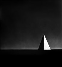 triangle / ***