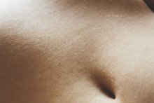 Bauch. / ***