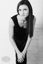  / Model - Sasha