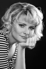 Julia / *****
