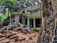 Der Tod des Khmer-Reiches / ***