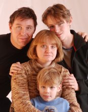 Familie / ***