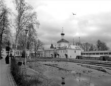 Im Kloster Teich. / ***